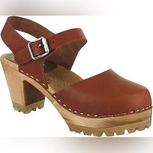 Mia Abba Clog - size 39